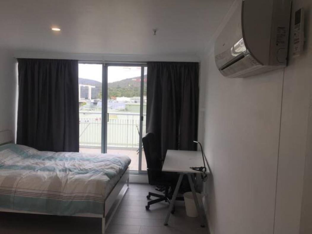 Dana-Cozy Private Room In Shared Central Apt-Rm 2 Canberra Buitenkant foto